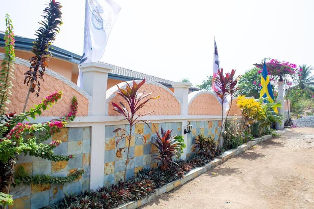 Nana Adu Guest House Koforidua Exterior photo