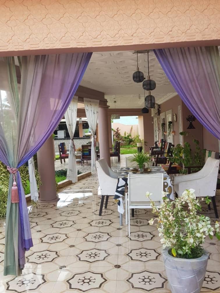 Nana Adu Guest House Koforidua Exterior photo